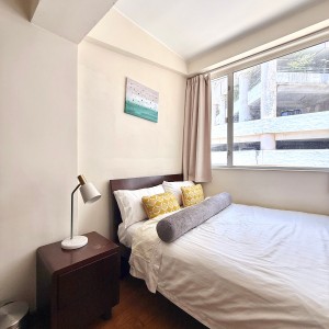 坚尼地城吉席居单人间H1房，港大步行19分或一站地铁即达，全港最速港大通勤房