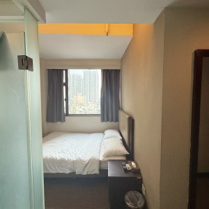 油麻地弥敦道独卫学生公寓KASA单人间16号房，油麻地地铁C口上盖，九龙四校通勤15分钟内，整栋电梯公寓