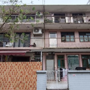 大埔赤泥坪村2楼A座单间A房，男生专属，中文大学步行8分即达，巴士站5分步行