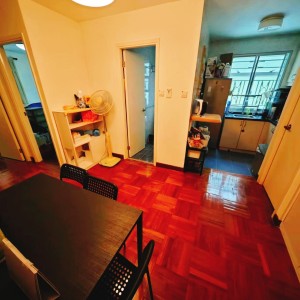大埔赤泥坪村26C号1楼A室，仅限男生，中大步行11分，步行5分就有小巴站