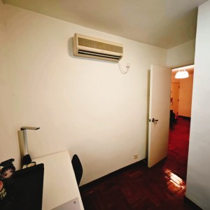 大埔赤泥坪村26C号1楼B室，仅限男生，中大步行11分，步行5分就有小巴站