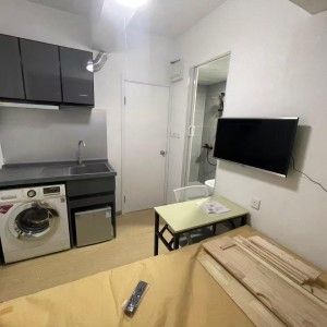 铜锣湾霎东街49号一楼A房studio-毗邻时代广场，铜锣湾地铁站A口步行2分，港大通勤20分