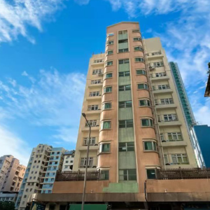 太子广东道港滨大厦悦居公寓2-9楼A/B室，太子站4分，旺角站5分，城大浸会通勤20分内，整栋学生公寓