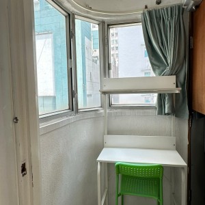太子广东道港滨大厦悦居公寓2-9楼B/C室，太子站4分，旺角站5分，城大浸会通勤20分内，整栋学生公寓