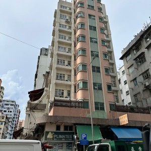 太子广东道港滨大厦悦居公寓2-9楼B/C室，太子站4分，旺角站5分，城大浸会通勤20分内，整栋学生公寓
