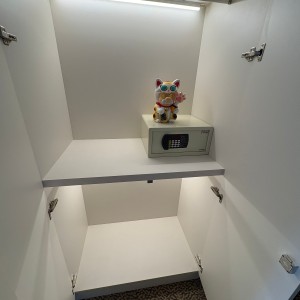 沙田丽豪酒店超大32平双人间，城景电梯洋房舒适型酒店，步行6分即达沙田围站，恒生大学小巴16分，中文大学通勤20分，城大浸会通勤23分