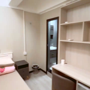 旺角道28号独卫studioL房，拎包入住，旺角站步行3分，旺角东步行4分，九龙4校15分钟通勤