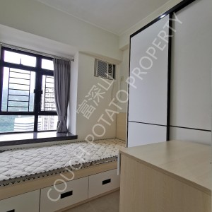 沙田马鞍山新港城高层2505室4号/6号房，女生单间六室双卫电梯套房，卫浴干湿分离，无缝对接马鞍山地铁站，教育大学通勤15分，中大乘小巴15分到大学站