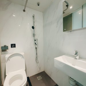 深水埗爱共居酒店式独卫B房，带电梯独栋学生公寓，南昌站深水埗站步行8分，城大浸会通勤20分钟左右 九龙深水埗海坛街164号