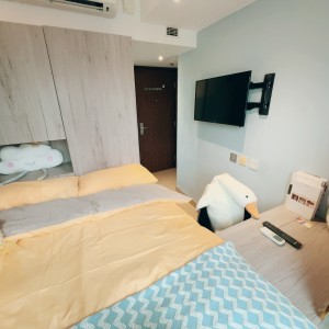 深水埗爱共居酒店式独卫C房，带电梯独栋学生公寓，南昌站深水埗站步行8分，城大浸会通勤20分钟左右