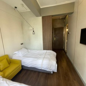 深水埗南昌街太子公馆双人间2号/3号房，酒店式格局独卫单间，南昌站深水埗站步行10分，城大浸会乘巴士16分