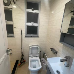 香港岛铜锣湾钻石大楼3楼单间，4k享铜锣湾四室套间，2分直达铜锣湾站，步行+港铁20分钟通勤