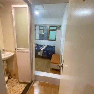 旺角弥敦道振宜大厦4楼A室B房，电梯洋房旺角站1分即达，城大通勤17分，都会通勤18分