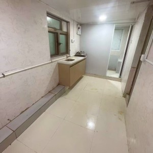 旺角弥敦道振宜大厦4楼A2室独立套房，电梯洋房旺角站1分即达，城大通勤17分，都会通勤18分