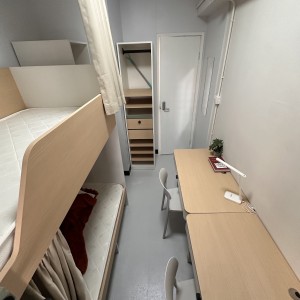 油麻地上海街KOPI339学生公寓D1/D2/D3舒适双人房，油麻地地铁站步行3分，理工西九龙校区步行10分，都会通勤17分