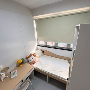 油麻地上海街KOPI339学生公寓D4舒适单人房，油麻地地铁站步行3分，理工西九龙校区步行10分，都会通勤17分