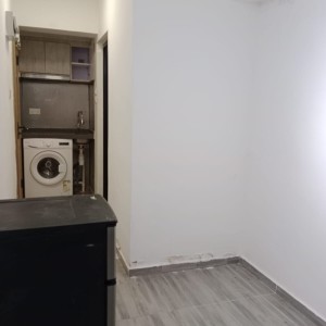 油麻地砵兰街43号5楼C房studio，油麻地地铁上盖，城大浸会3站即达，九龙四校通勤20分内