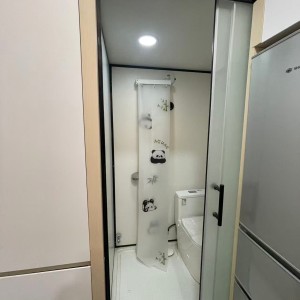 尖沙咀金冠大厦A房studio-尖沙咀地铁上盖，理工步行15分钟，日式装修收纳方便，16㎡单间空间超大