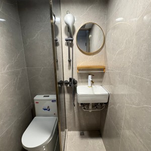 尖沙咀海景大厦整层学生公寓studioA房-理工步行10分，都会大学巴士+步行17分，尖沙咀地铁5分