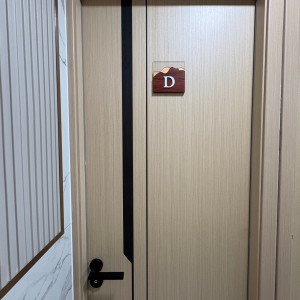 尖沙咀海景大厦整层学生公寓studioD房-理工步行10分，都会大学巴士+步行17分，尖沙咀地铁5分