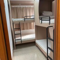 荃湾河背街44号女生床位,1楼，目前还有4个空位