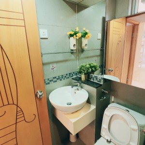 岭南兆康苑501室一期C房单人间-男生优先，岭南大学步行15分即达，小区门口就是地铁站
