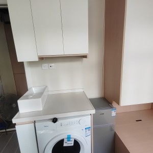 荃湾杨屋道studioE1/E3/E8房，步行6分到屯马线，步行8分到荃湾站，楼下巴士众多