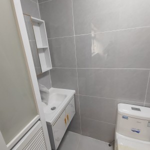 荃湾杨屋道studioE1/E3/E8房，步行6分到屯马线，步行8分到荃湾站，楼下巴士众多