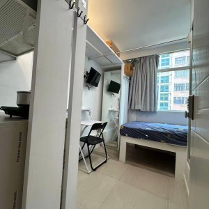 铜锣湾轩尼诗道胜华楼A室A房studio，港大演艺地铁直通，电梯洋楼配独卫洗衣机，半年起租