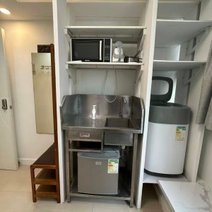 铜锣湾轩尼诗道胜华楼A室C房studio，港大演艺地铁直通，电梯洋楼配独卫洗衣机，半年起租