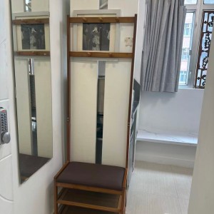 铜锣湾轩尼诗道胜华楼A室C房studio，港大演艺地铁直通，电梯洋楼配独卫洗衣机，半年起租
