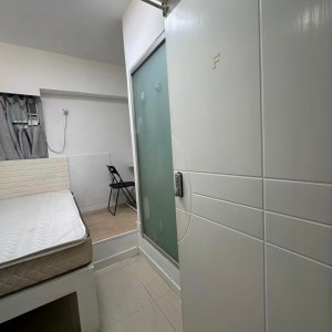 铜锣湾轩尼诗道胜华楼A室E/F房studio，港大演艺地铁直通，电梯洋楼配独卫洗衣机，半年起租