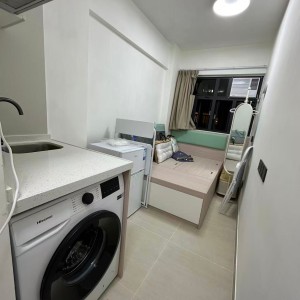 佐敦文汇街文辉楼45室D房studio，八文楼住宅区，理工乘地铁一站直达，都会巴士通勤20分，近高铁站楼下就有巴士