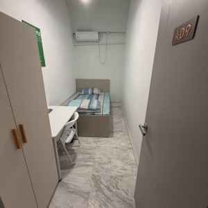 九龙塘皓日花园别墅式学生公寓-男生专属-单人间A09，九龙塘D出口，港城市、浸会步行10-15分钟，理工中大地铁直达