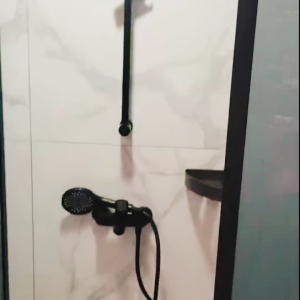 尖沙咀海景大厦6楼前座G房studio，尖沙咀站步行5分，尖东站步行2分，理工步行12分即达