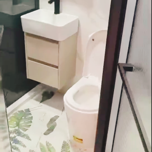 尖沙咀海景大厦6楼前座G房studio，尖沙咀站步行5分，尖东站步行2分，理工步行12分即达