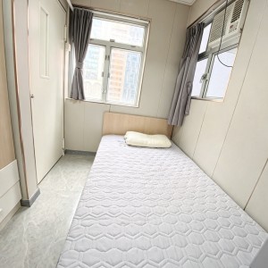 油尖旺鸿达学生公寓C室studio，理工步行800米，步行2分进尖沙咀站，公寓带健身房大阳台，学习生活两相宜