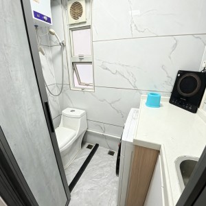油尖旺鸿达学生公寓C室studio，理工步行800米，步行2分进尖沙咀站，公寓带健身房大阳台，学习生活两相宜