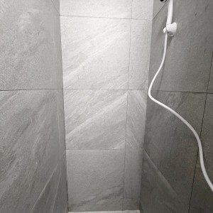 旺角北上海街明辉楼高级单人间，旺角油麻地双地铁步行5分，理工城大浸会都会20分钟通勤