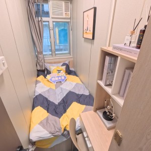 尖沙咀昆辉大厦学生公寓B室两室一厅套房，仅剩一间厅长房，理工步行800米，步行2分进尖沙咀站，公寓带健身房大阳台，学习生活两相宜