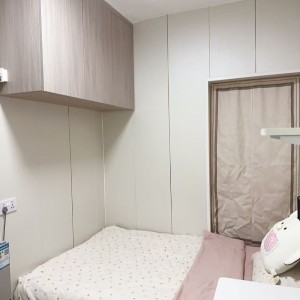 九龙衙前塱道studio小房，空间紧凑设施齐全独立卫浴，宋皇台站步行2分，城大浸会20分钟内，家具家电齐全