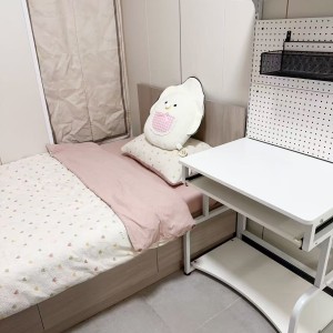 九龙衙前塱道studio小房，空间紧凑设施齐全独立卫浴，宋皇台站步行2分，城大浸会20分钟内，家具家电齐全