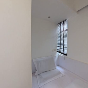港岛中环机利文街studio3号房，整层独卫单间带管家式服务，步行1分进中环站，港大通勤3站，演艺学院通勤1站，提供全套床品日用品拎包入住