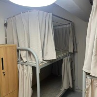 深水埗西洋菜北街劳工宿舍，22个床位，5房3卫1厨，家具家电齐全，太子站步行4分，石硖尾站步行7分