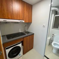 佐敦文耀樓43室，10个床位，4房2卫1厨，家具家电齐全，柯士甸站步行5分，佐敦步行12分，楼下巴士总站步行2分