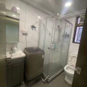 尖沙咀弥敦道华润大厦A3室1号房，独卫干湿分离，步行1分钟至尖沙咀地铁站，8分钟通勤港理工，城大/浸会地铁全程22分钟