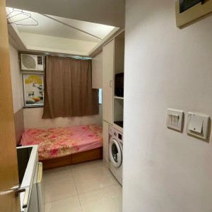 湾仔轩尼诗道昌业大厦studio350室D房，湾仔铜锣湾双站在侧，演艺学院11分通勤，港大17分即达，精致超值极具性价比