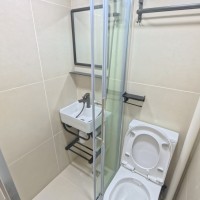 铜锣湾丽园大厦studio G室C房可短租，铜锣湾站步行1分即达，港大通勤20分钟内，时代广场就在楼下