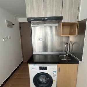尖沙咀永乐大楼3号房/4号房studio，超大电梯洋房带独卫，有分体式空调，尖沙咀核心采买生活便利