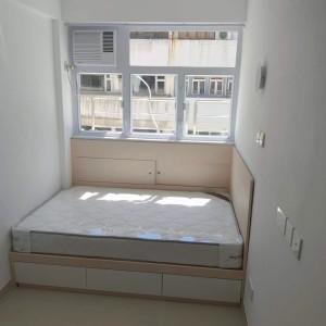 佐敦文辉楼独立卫浴studio C/D室，柯士甸站步行3分，佐敦站步行5分，理工10分钟直达，冰箱洗衣机齐全，居家生活方便